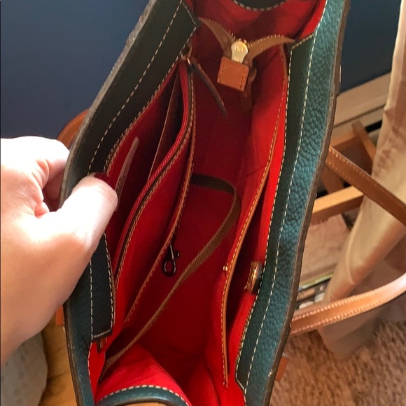 Brand new Dooney & Bourke Charlotte bag - Picture 5 of 5